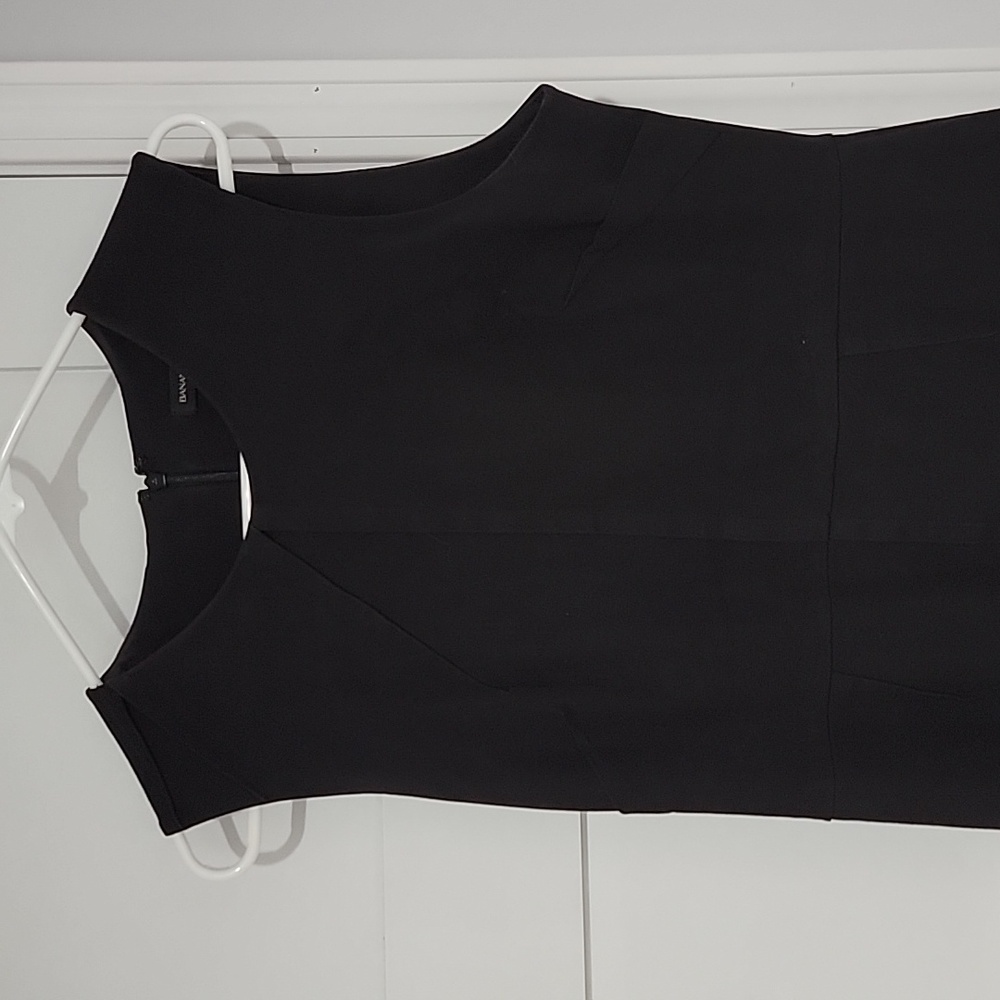 Banana Republic Sleeveless Ponte LBD Dress, Size 10